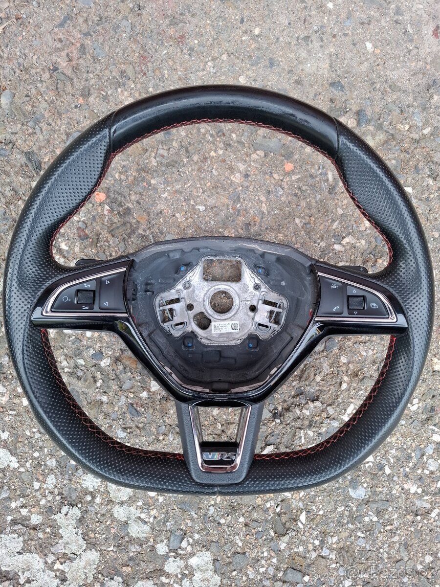 Octavia 3 RS Volant