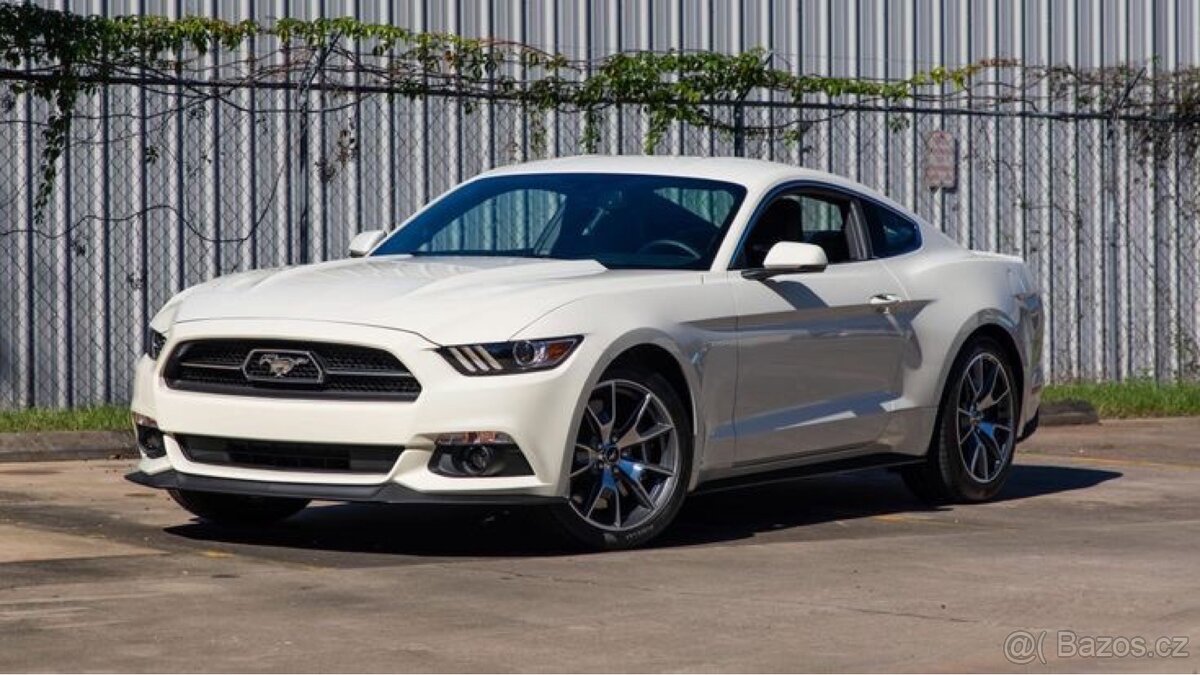Ford Mustang 3.7 V6 2015
