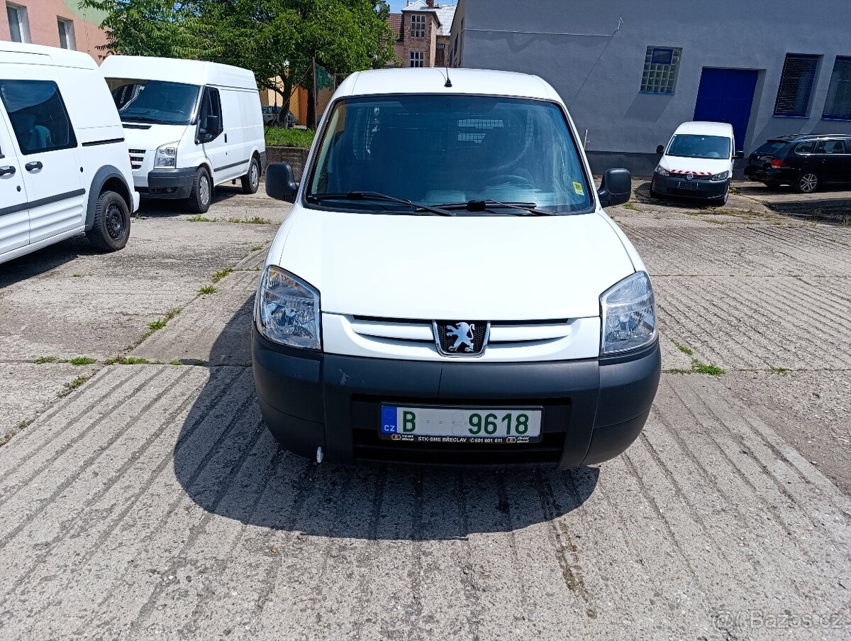 Peugeot Partner Profi 1.4 benzín 2011