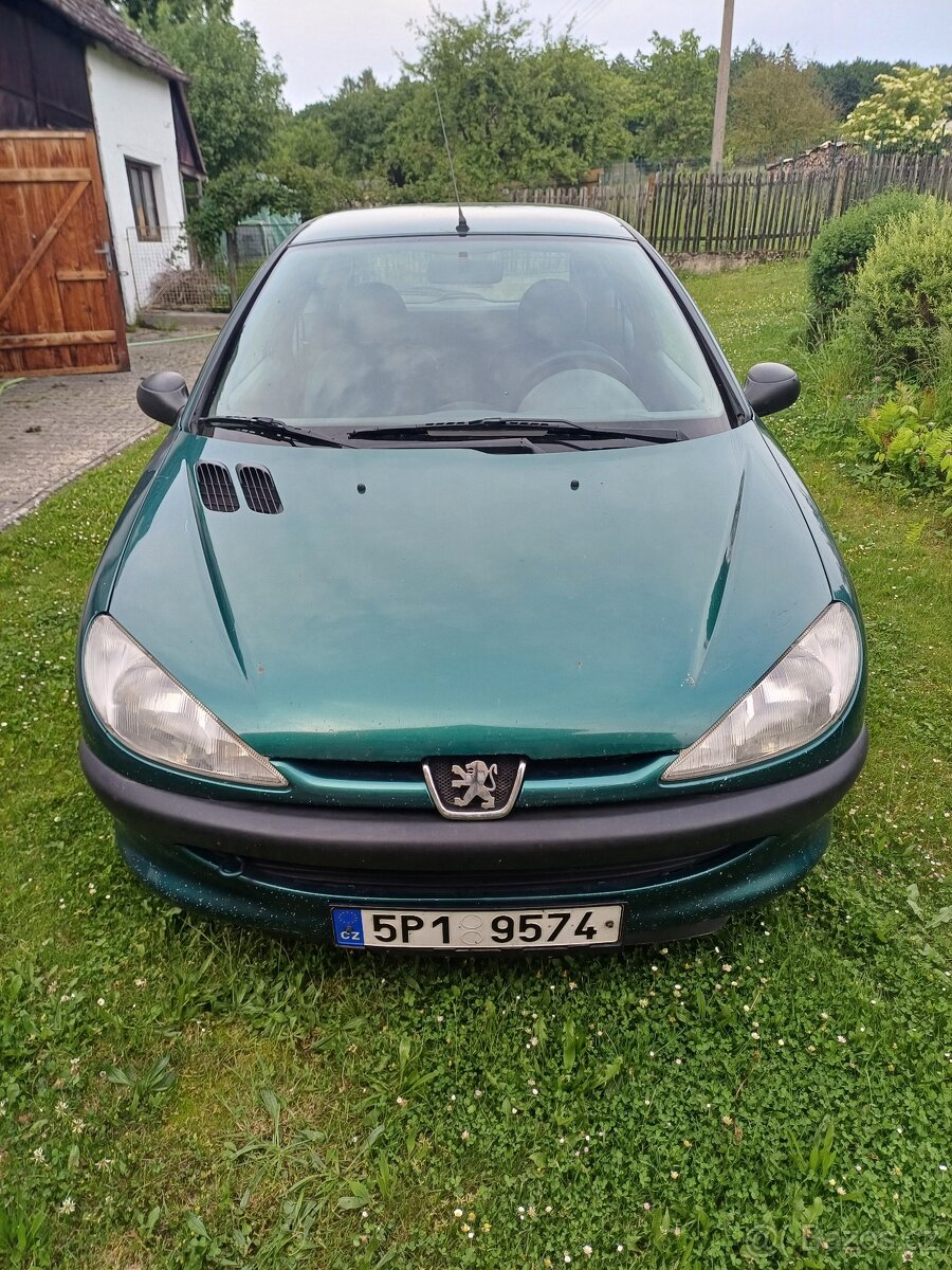 Peugeot 206
