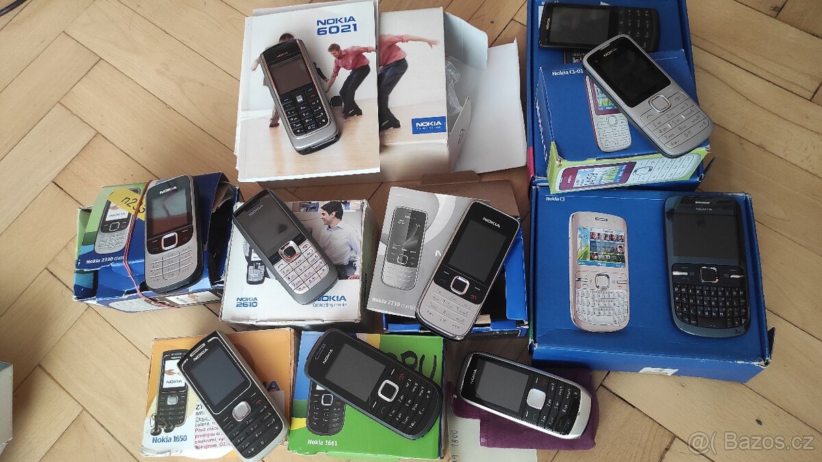 Nokia více tlač.