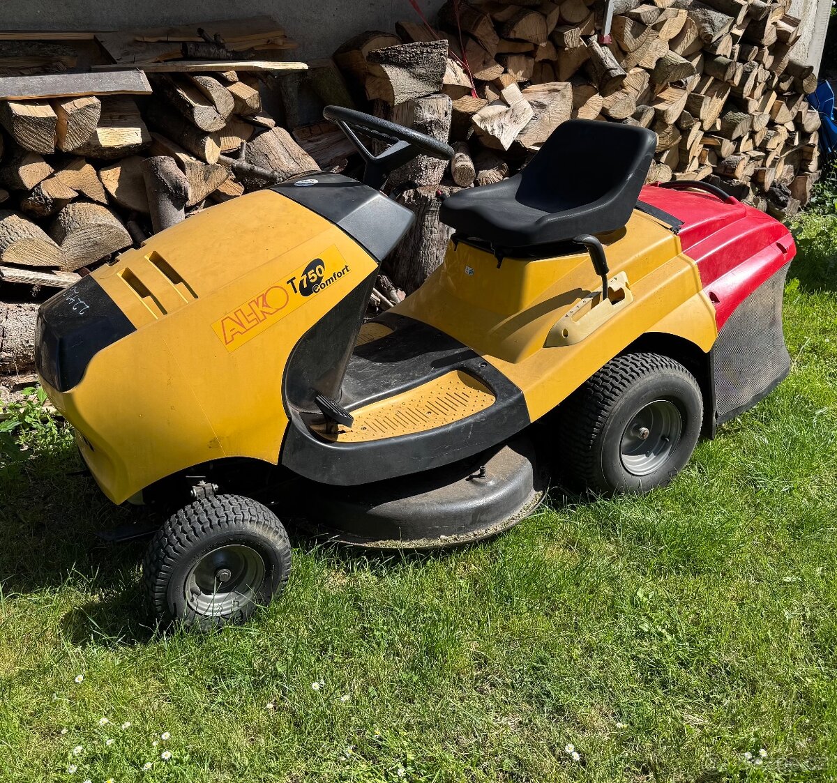Zahradní traktor Alko T750