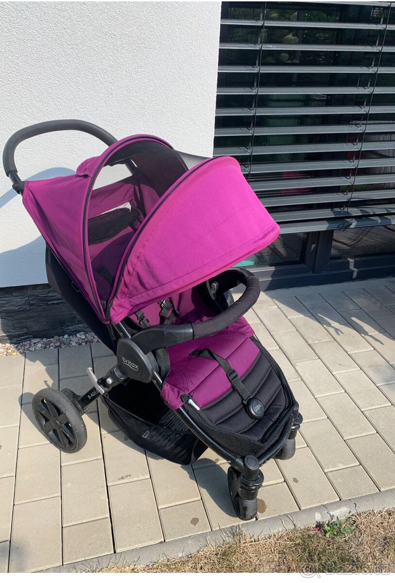 Britax b -agile