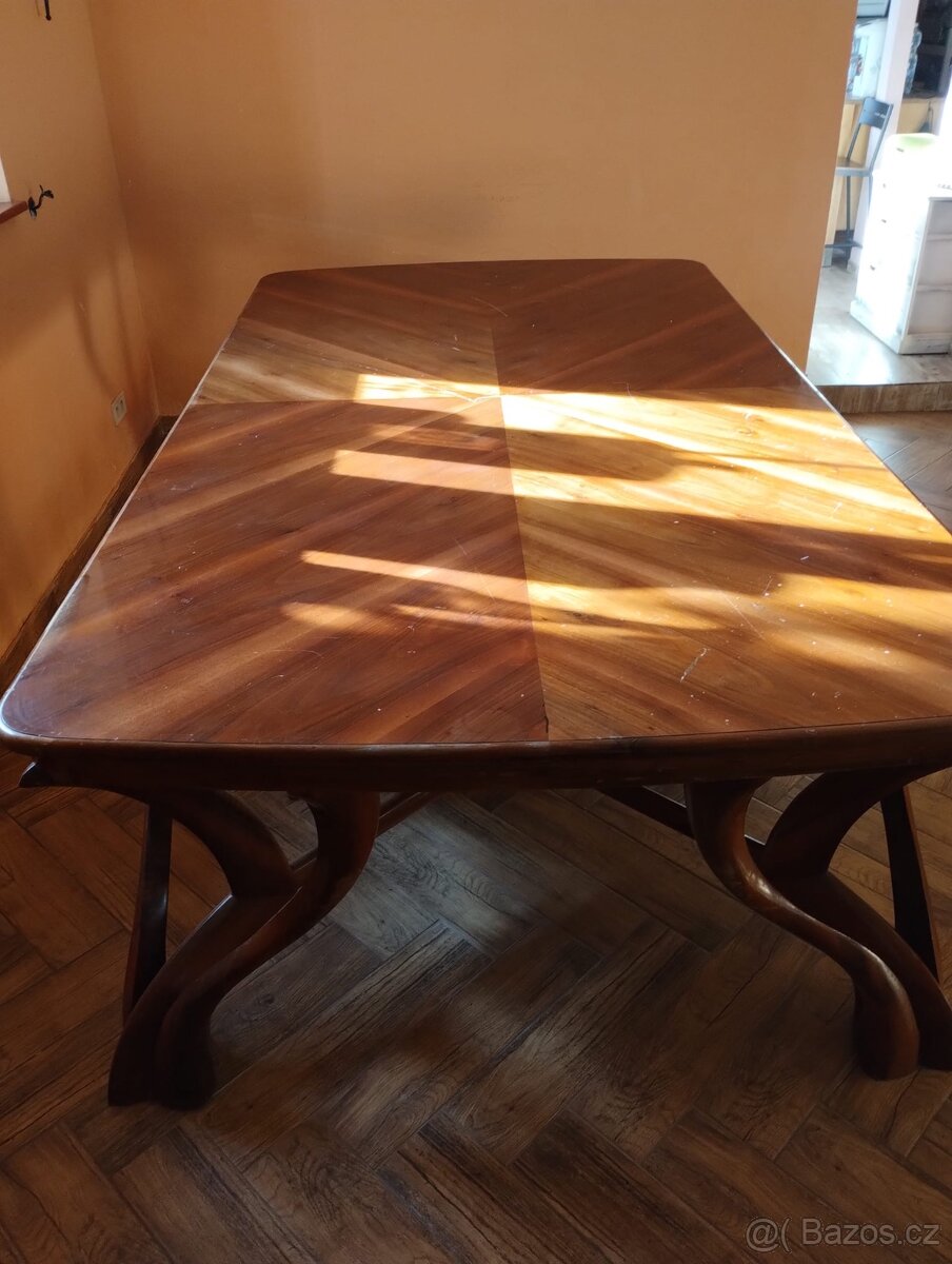 Masivní holandský stůl –280 × 150 × 80 cm – zakázková výroba