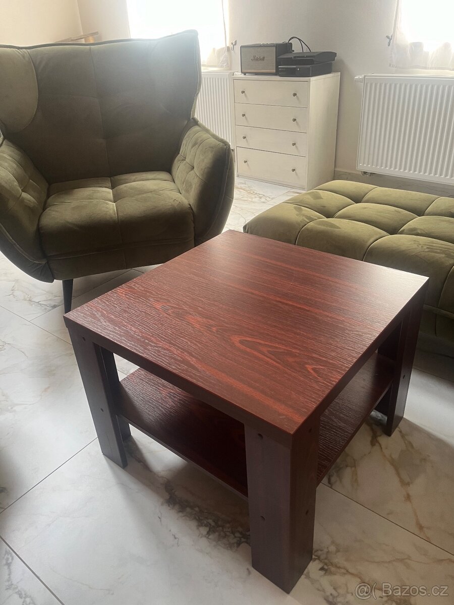 Konferenční stolek