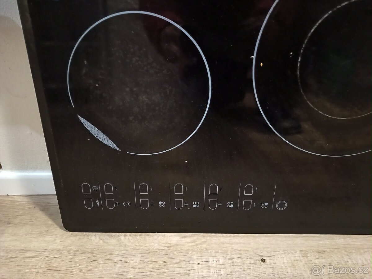 Sklokeramická varná deska