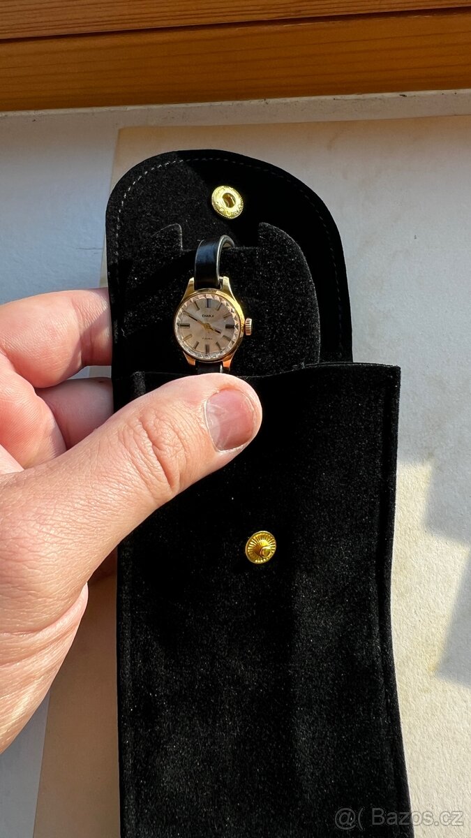 Dámské vintage hodinky CHAIKA , diamantový brus skla