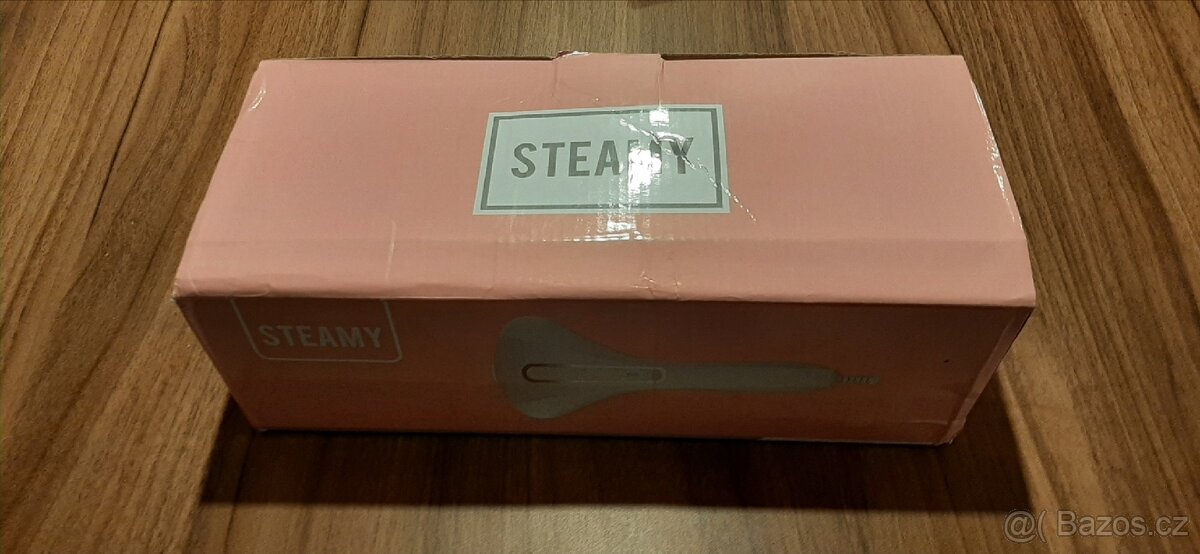 STEAMY - ruční napařovací žehlička nepoužitá