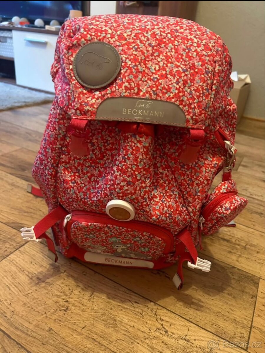 Dívčí aktovka 1 -3 ročník