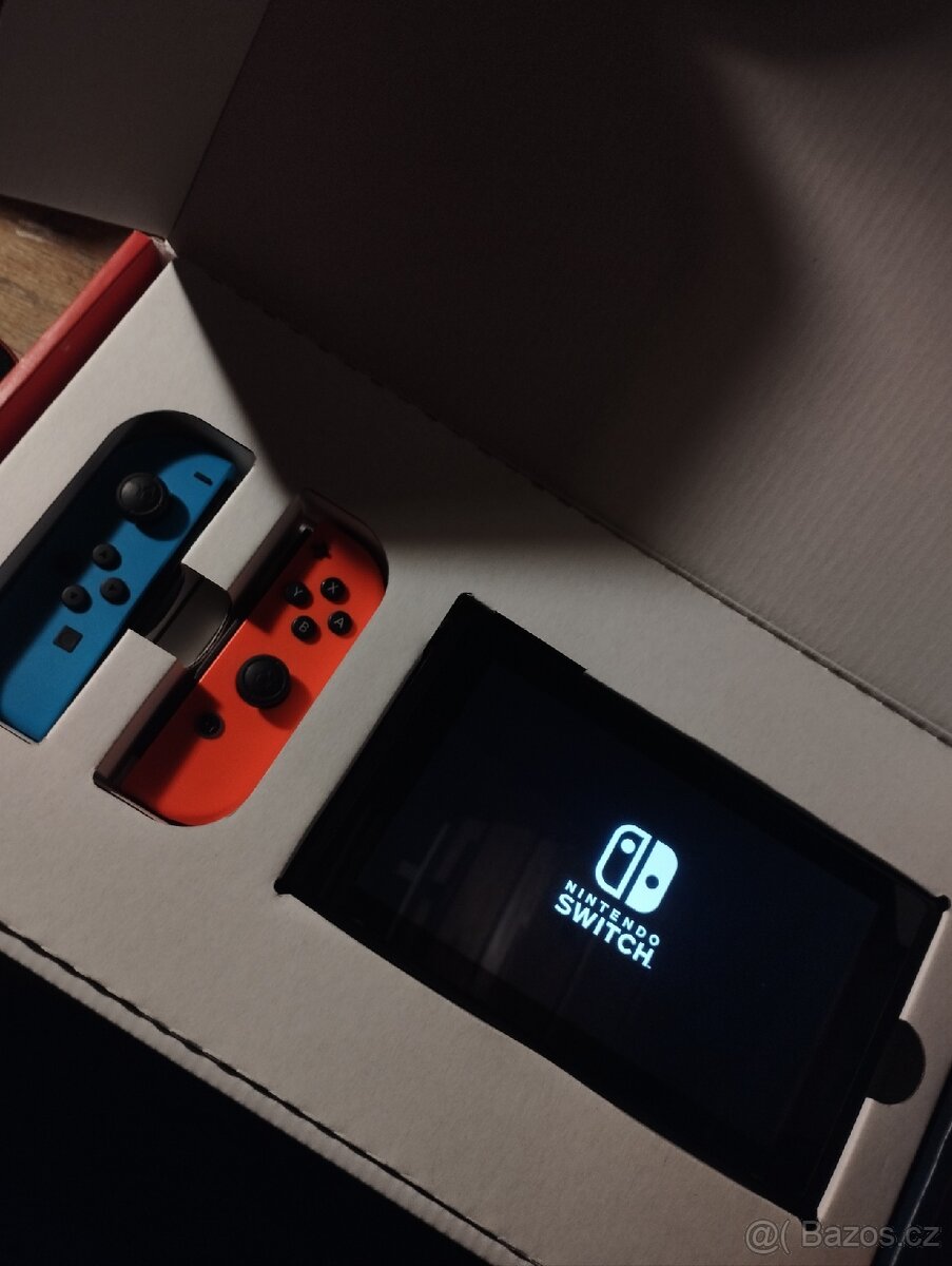 Nintendo switch + další doplňky