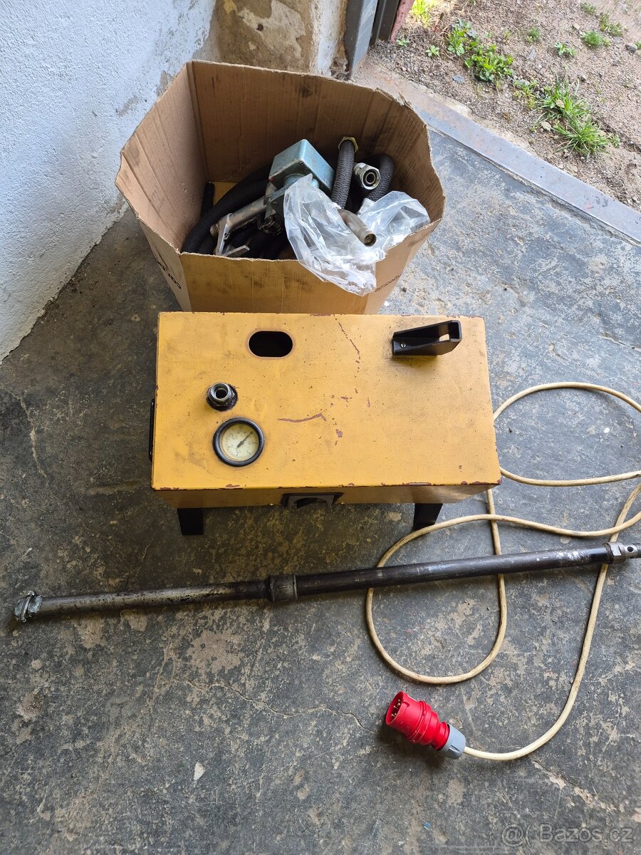 Čerpadlo na naftu, olej, atd....