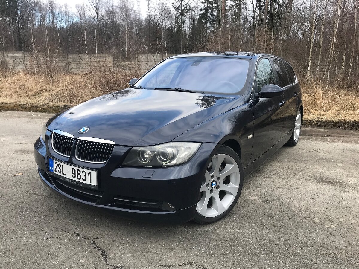 BMW 330i