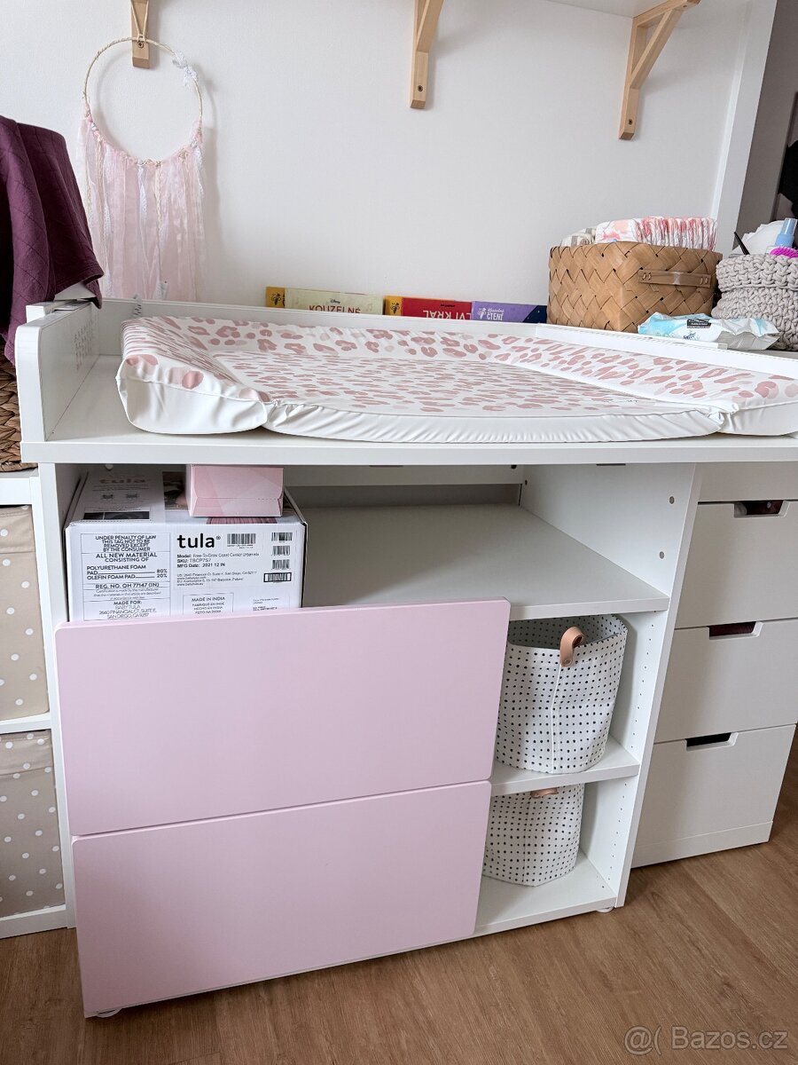 Přebalovací pult Ikea Smastad