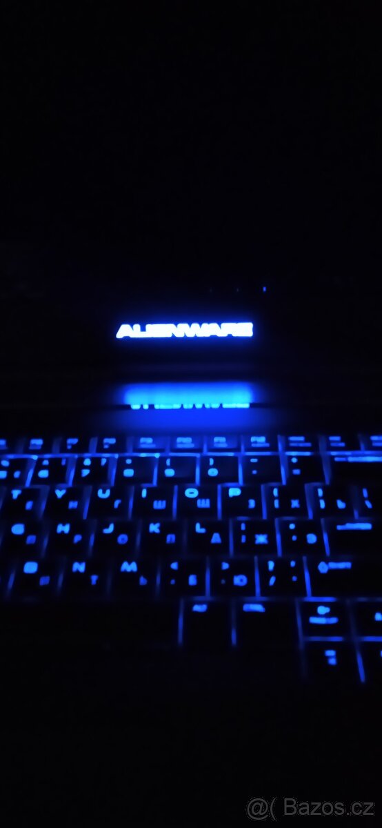 Herní počítač Dell Alienware 17