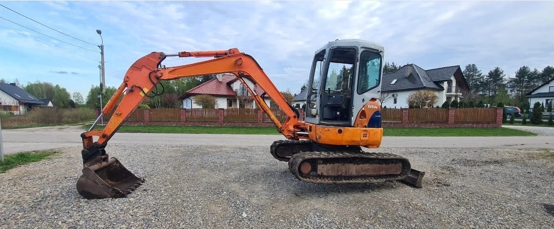 bagr Hitachi EX50U , 5 tun