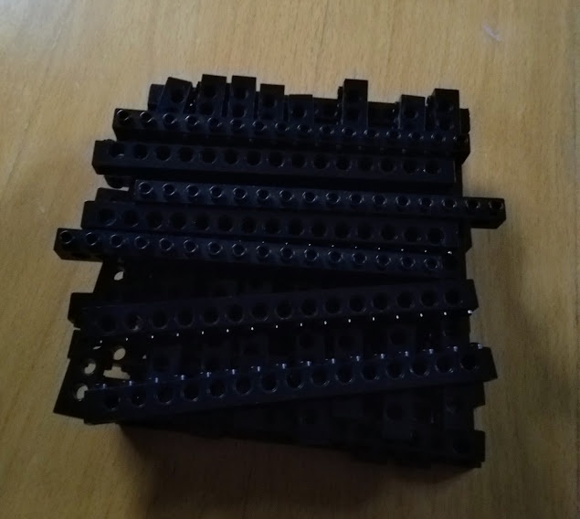 Lego Technik černá ID3703 - použité díly