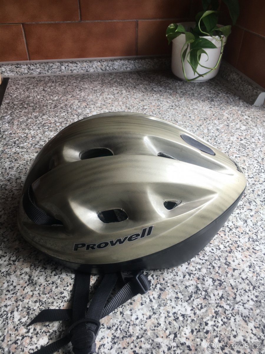 Cyklistická helma Prowell,
