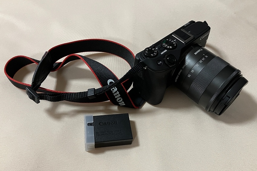 Canon EOS M3 + příslušenství