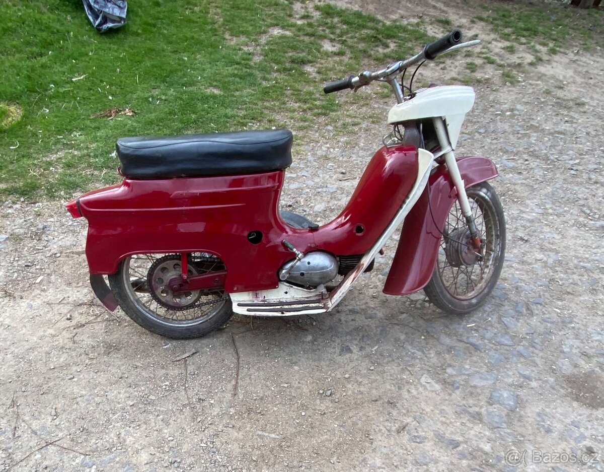 Jawa pionýr 05