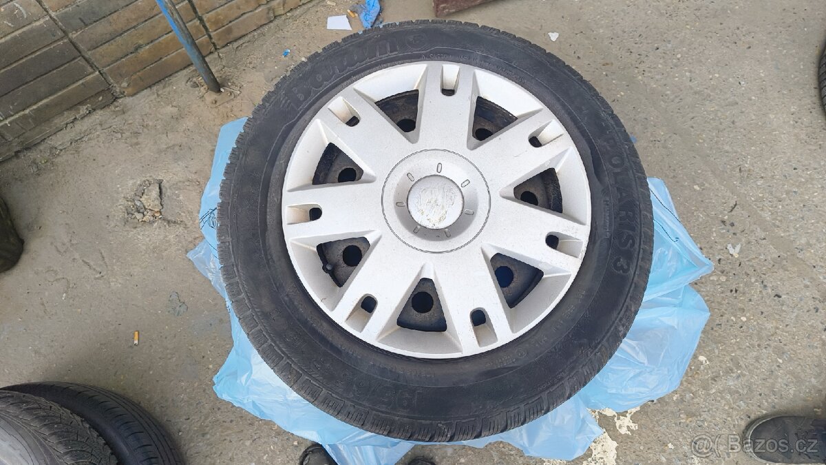 Zimni kola ford fiesta 195/65 R15