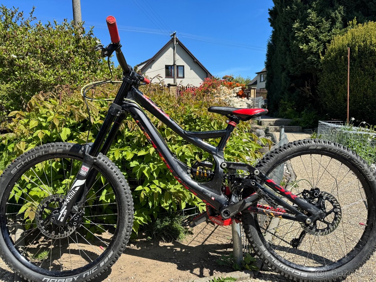 Sjezdové kolo Specialized Demo 8 FSR