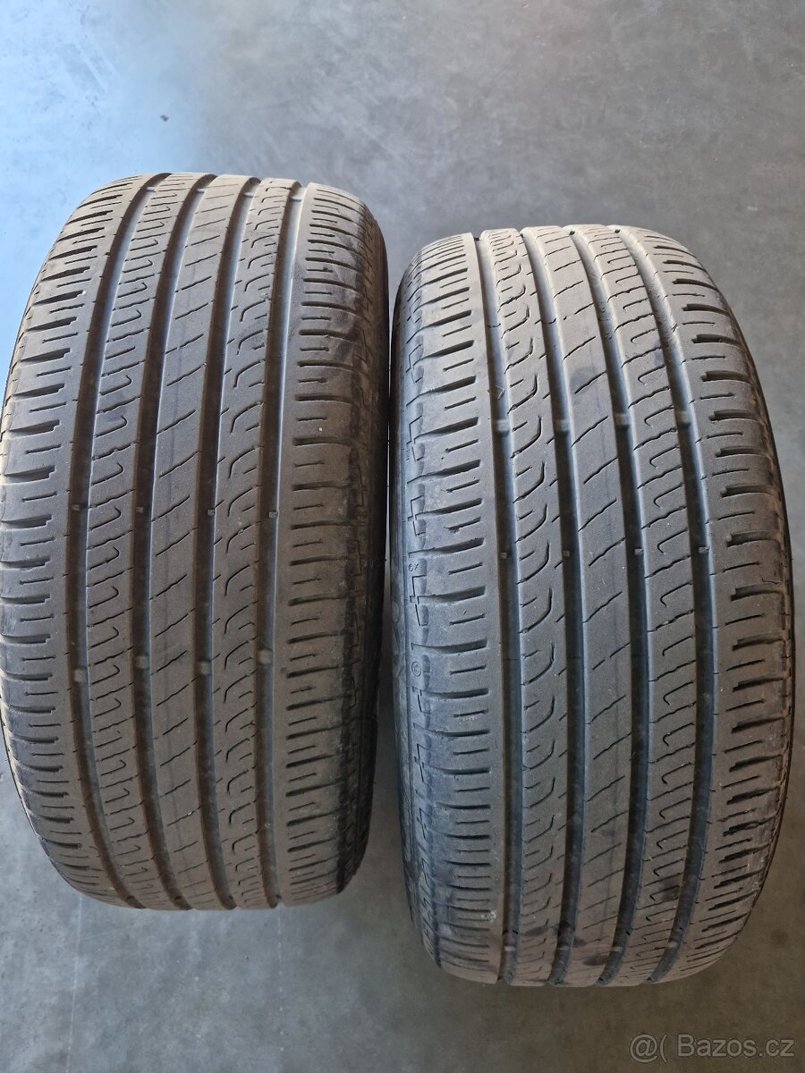 235/55/18