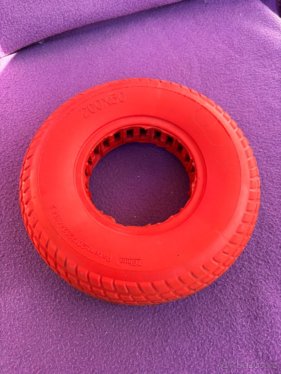 PNEU 200x50 PLNÉ