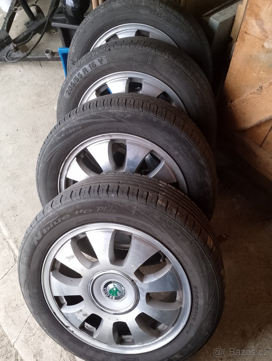 ALU kola Škoda R16