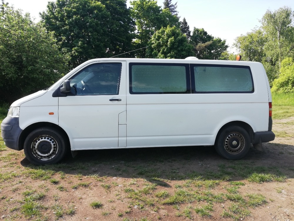 VW Transporter T5 Long