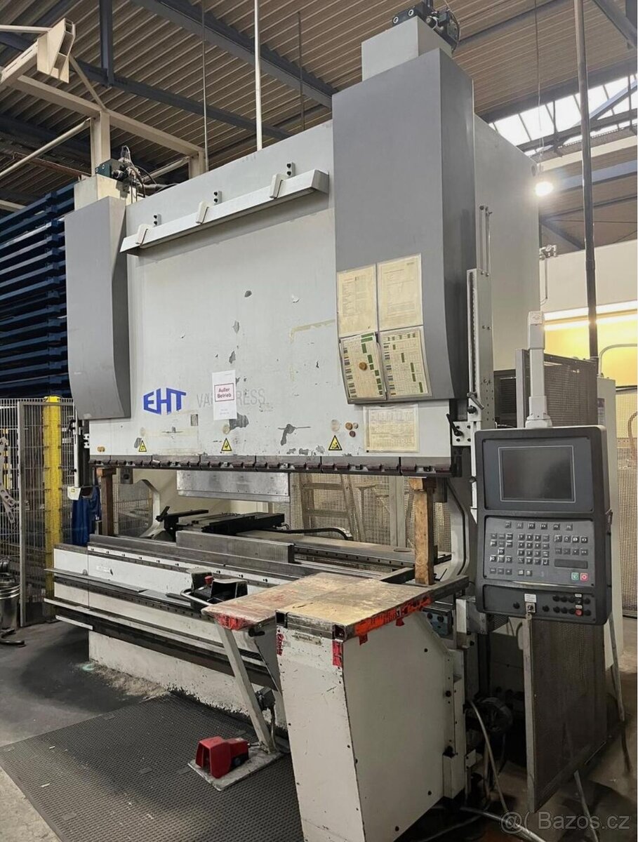 Ohraňovací lis EHT VarioPress 225-30