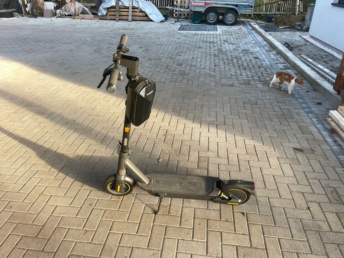 Elektrokolobezka Segway - Ninebot MAX G2