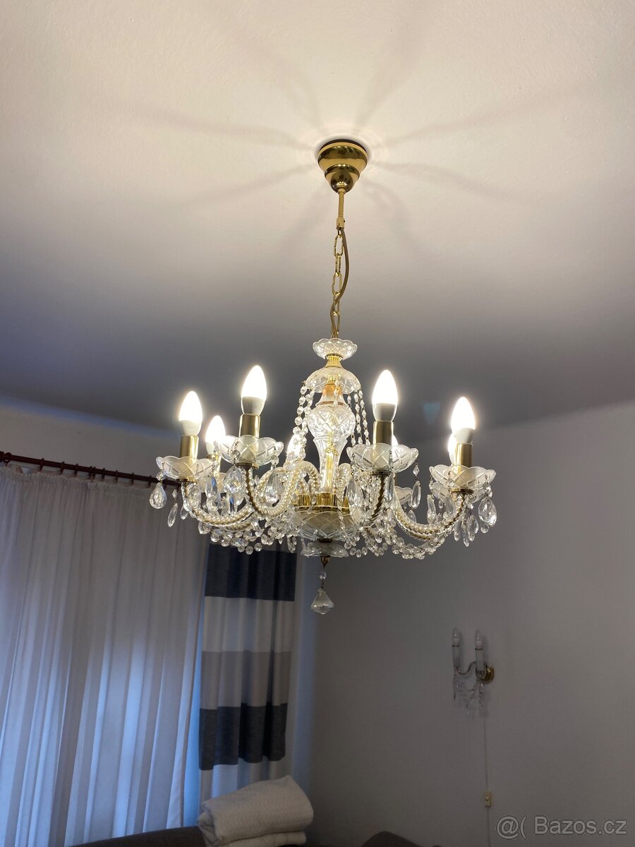 Prodám křišťálový lustr