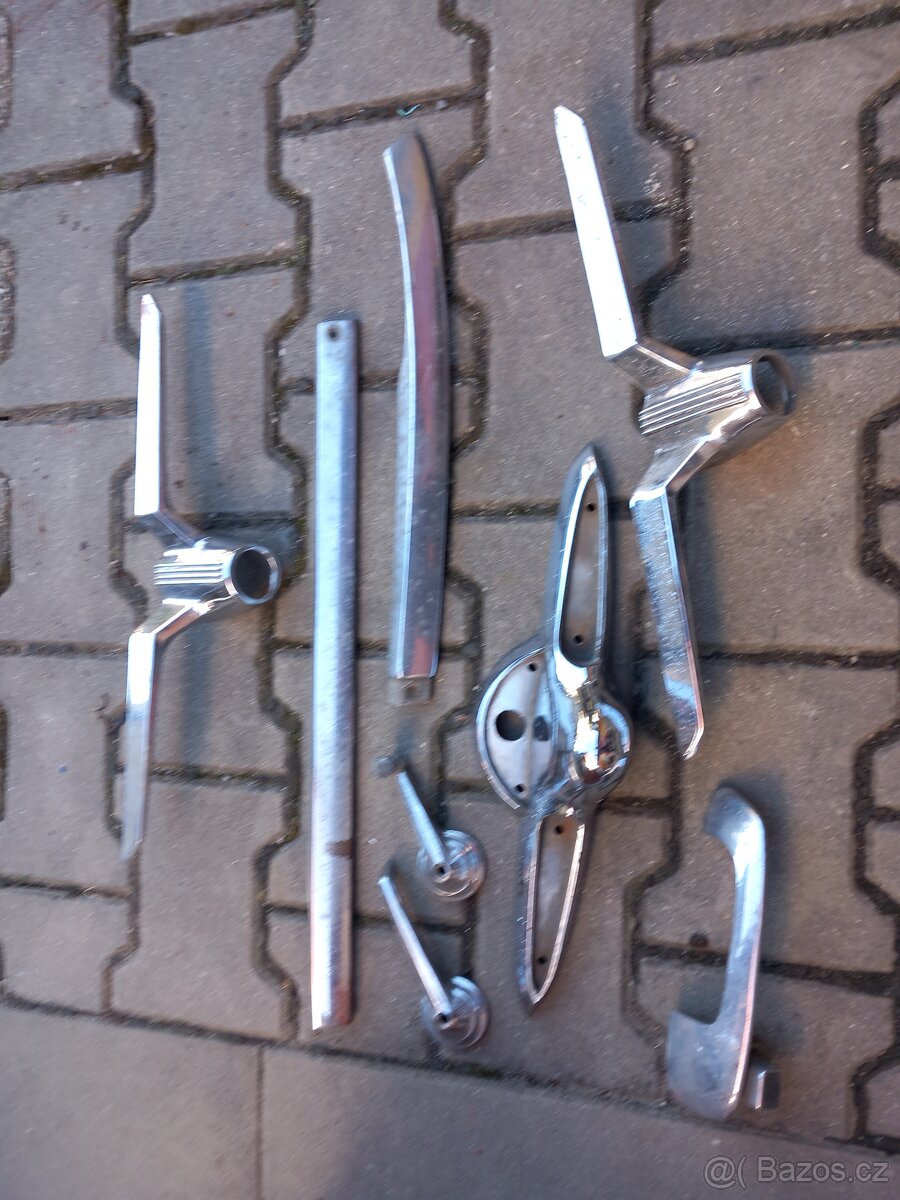 Gaz 21 Volha chromy karoserie