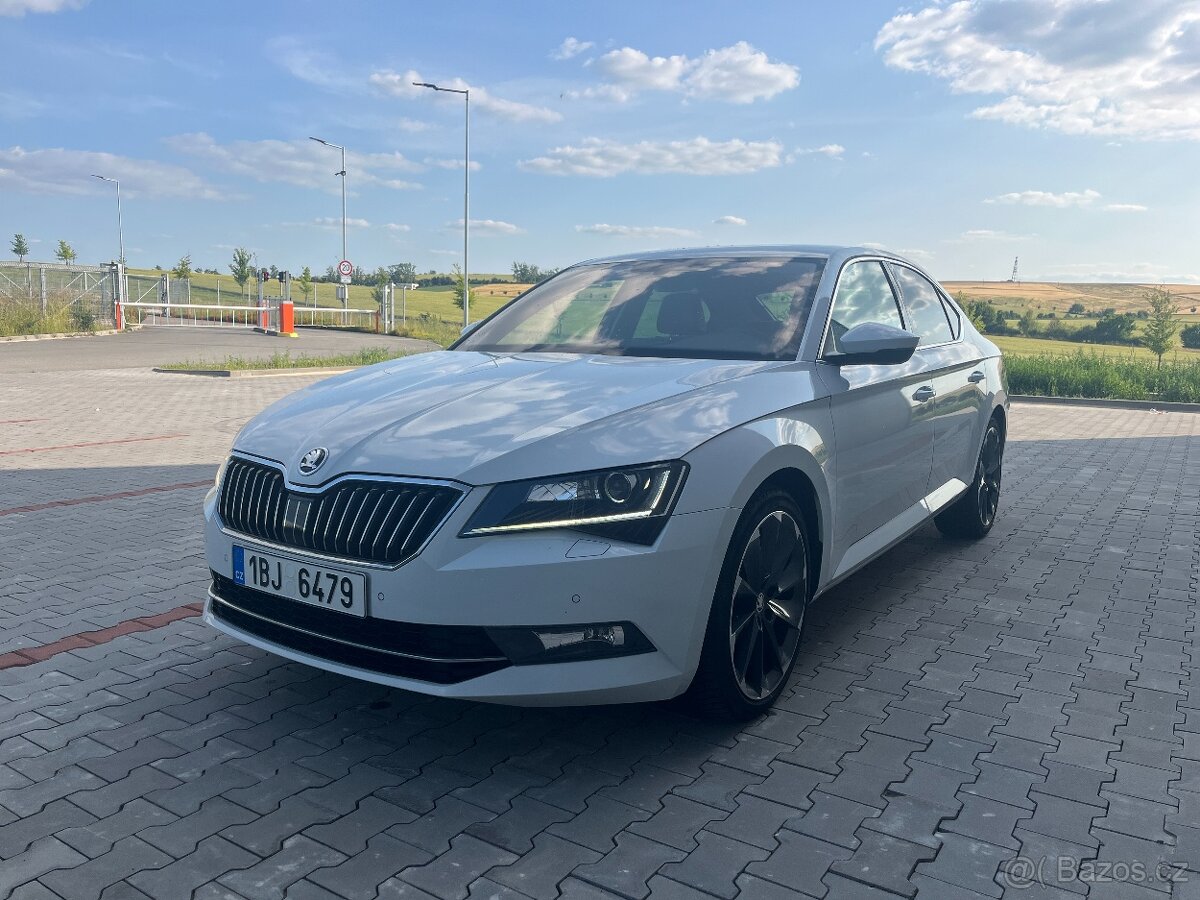 Škoda Superb, 1.8 TSI Style, ČR, 1.maj