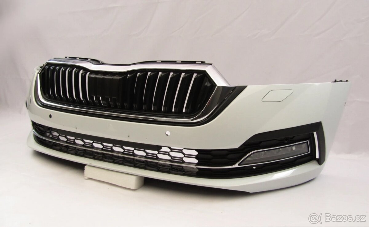 Přední nárazník Skoda Octavia 4 kompletní