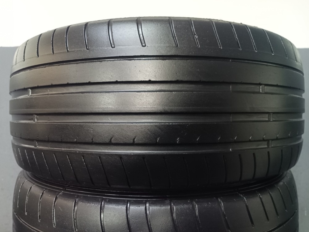 245/45 R19 DUNLOP (4512)