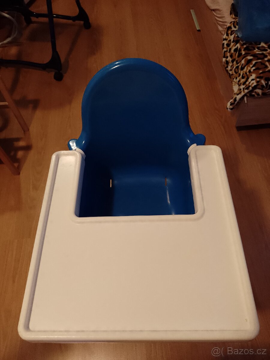 Detska jidelni zidlicka