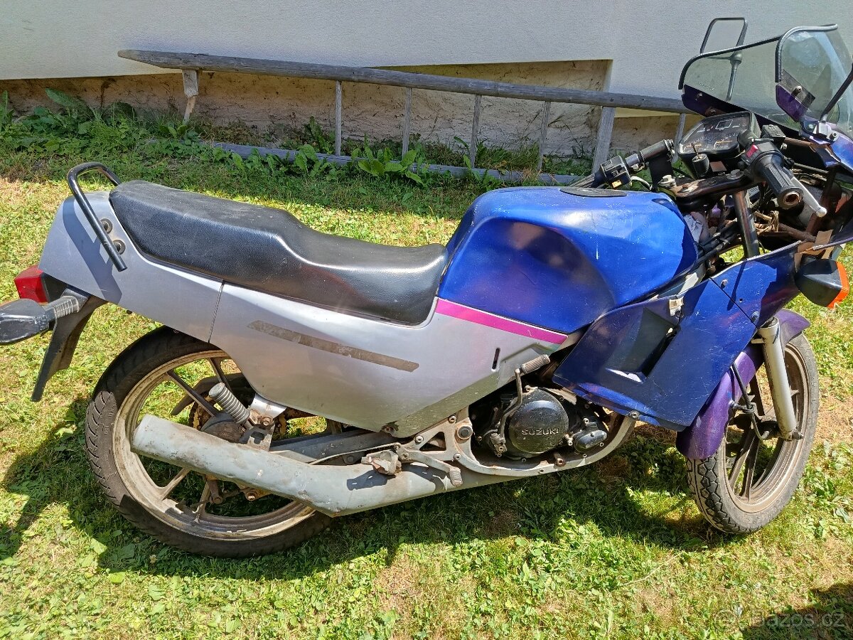 Suzuki 80