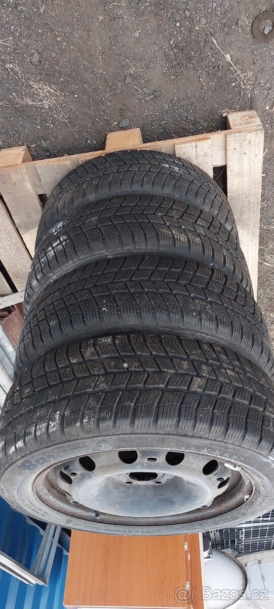 Pneu Barum Polaris 3 185/55 R15 + plechové disky