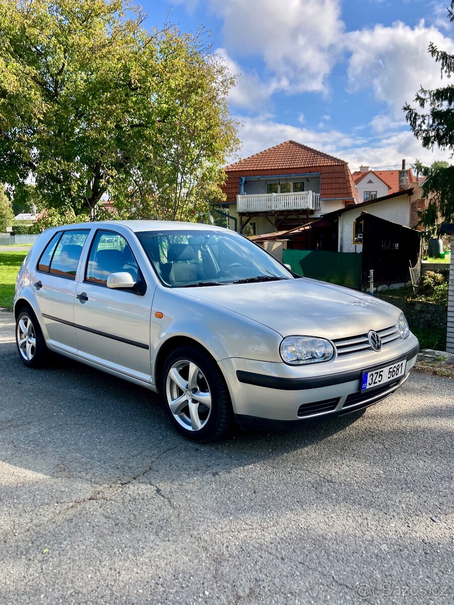 Golf 4