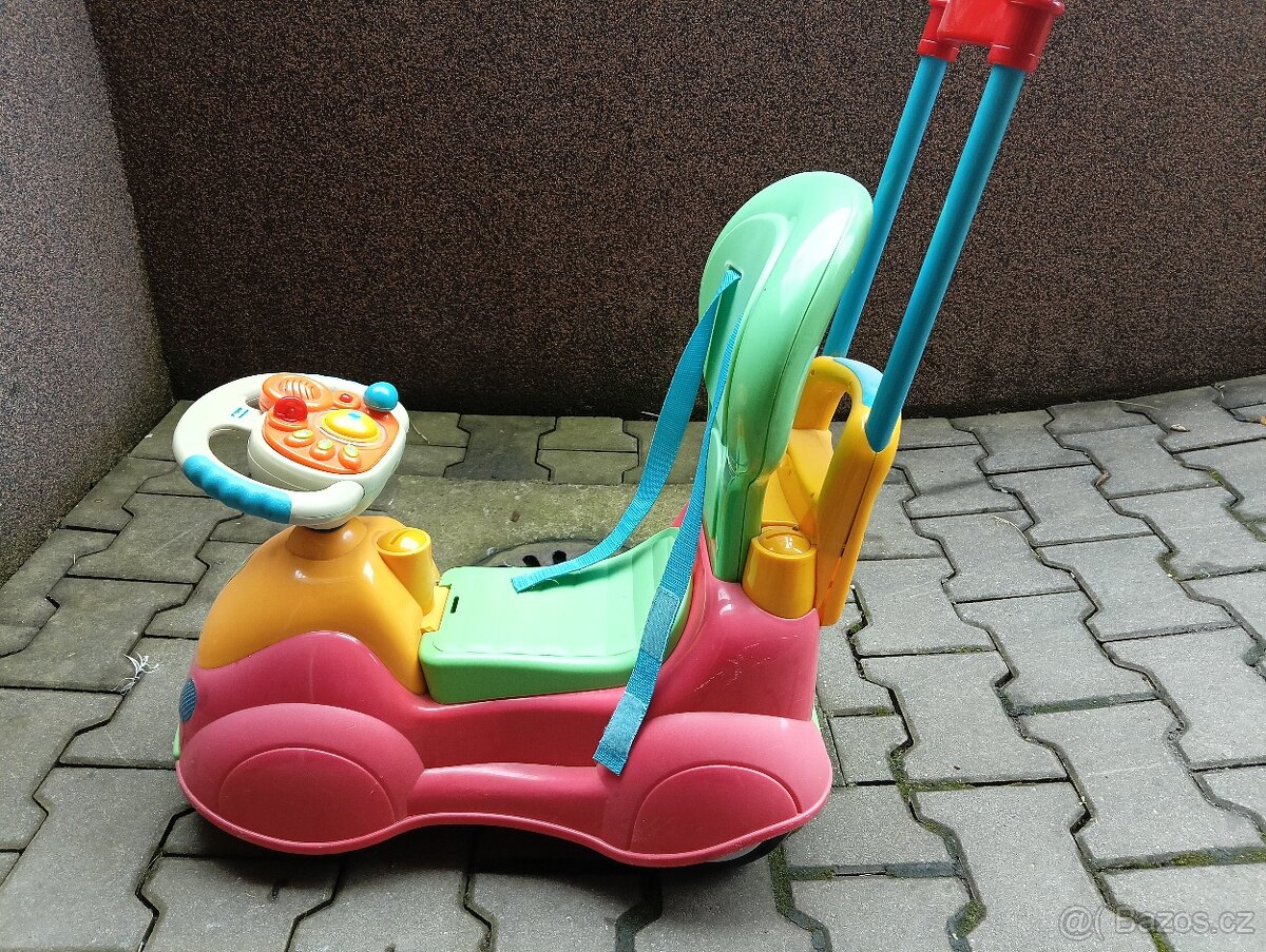 Odrážedlo auto