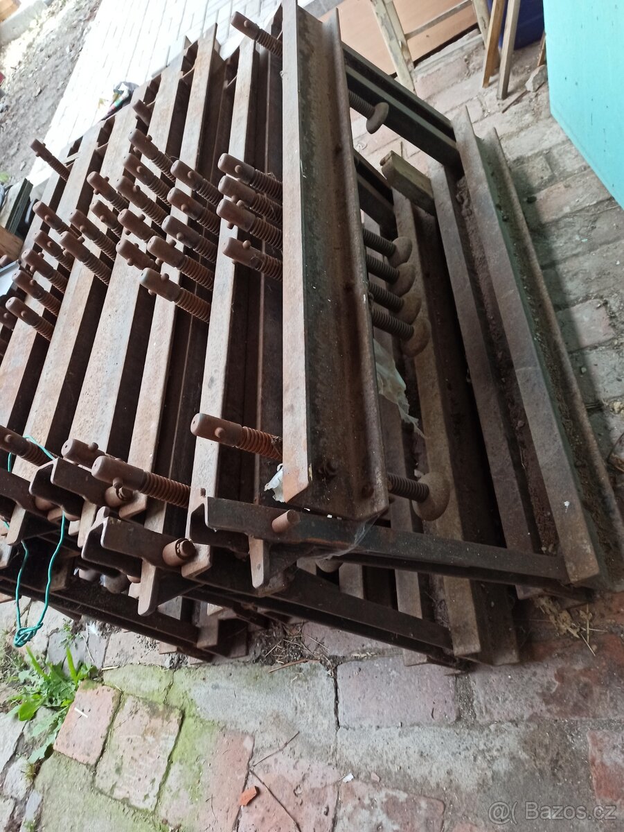 Ruční lis, truhlářské poky