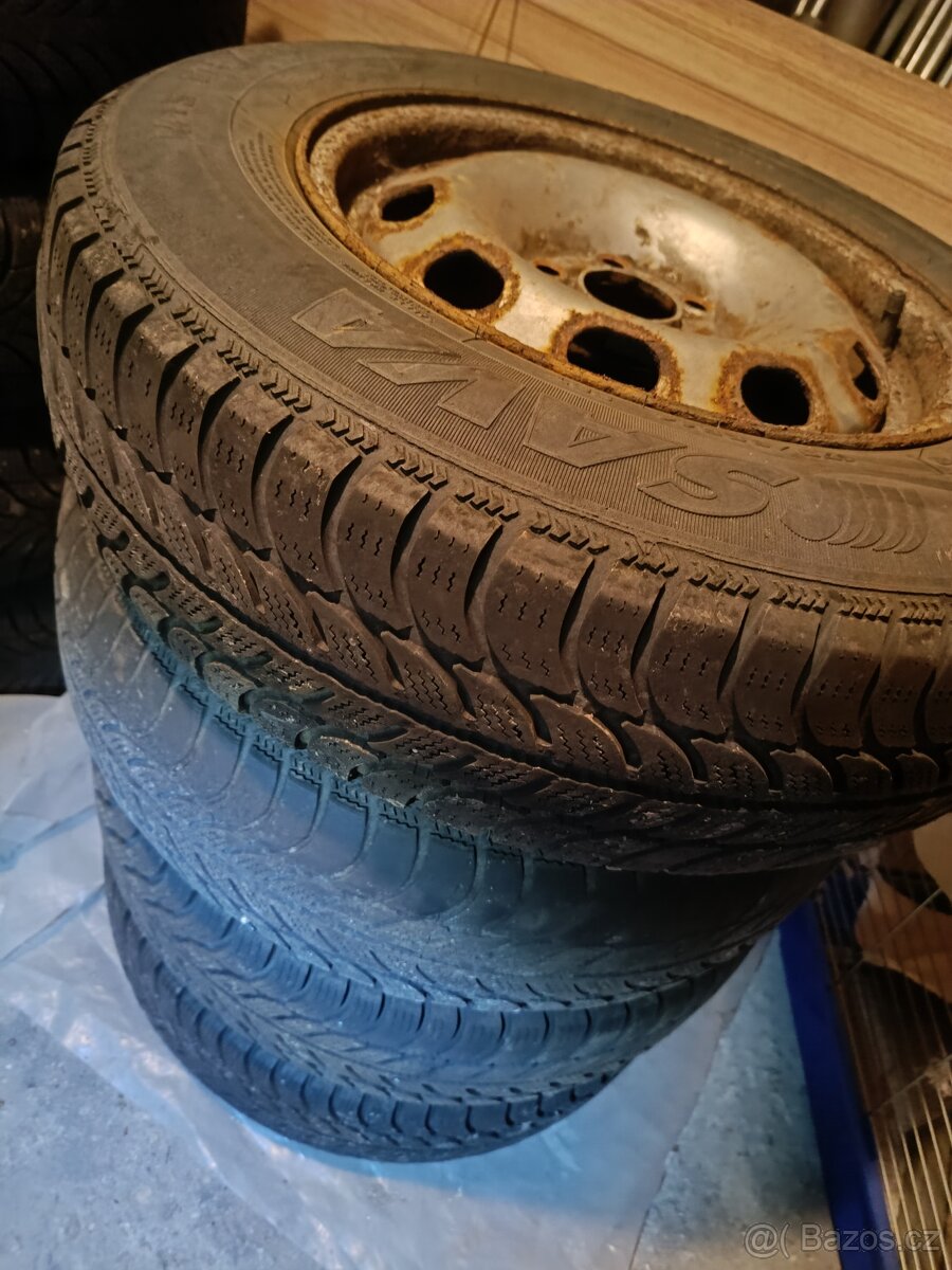 Prodám zimní kola Škoda Octavia 1