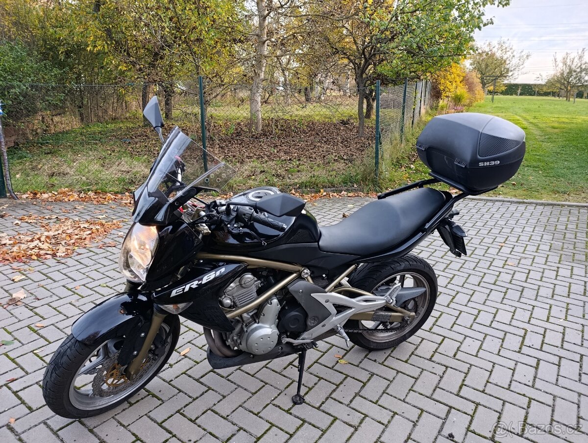 Kawasaki ER-6N, r. v. 2006.