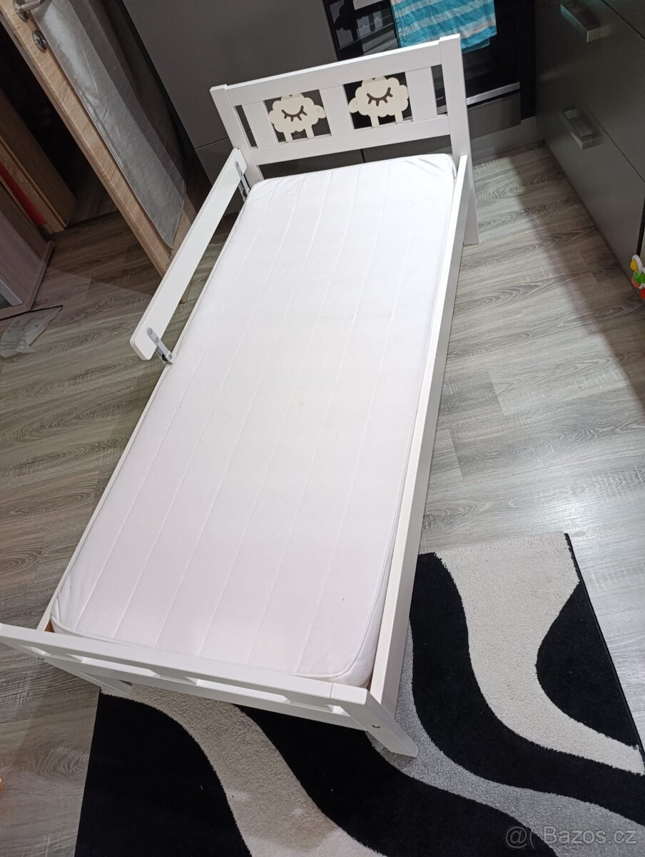 Dětská postel