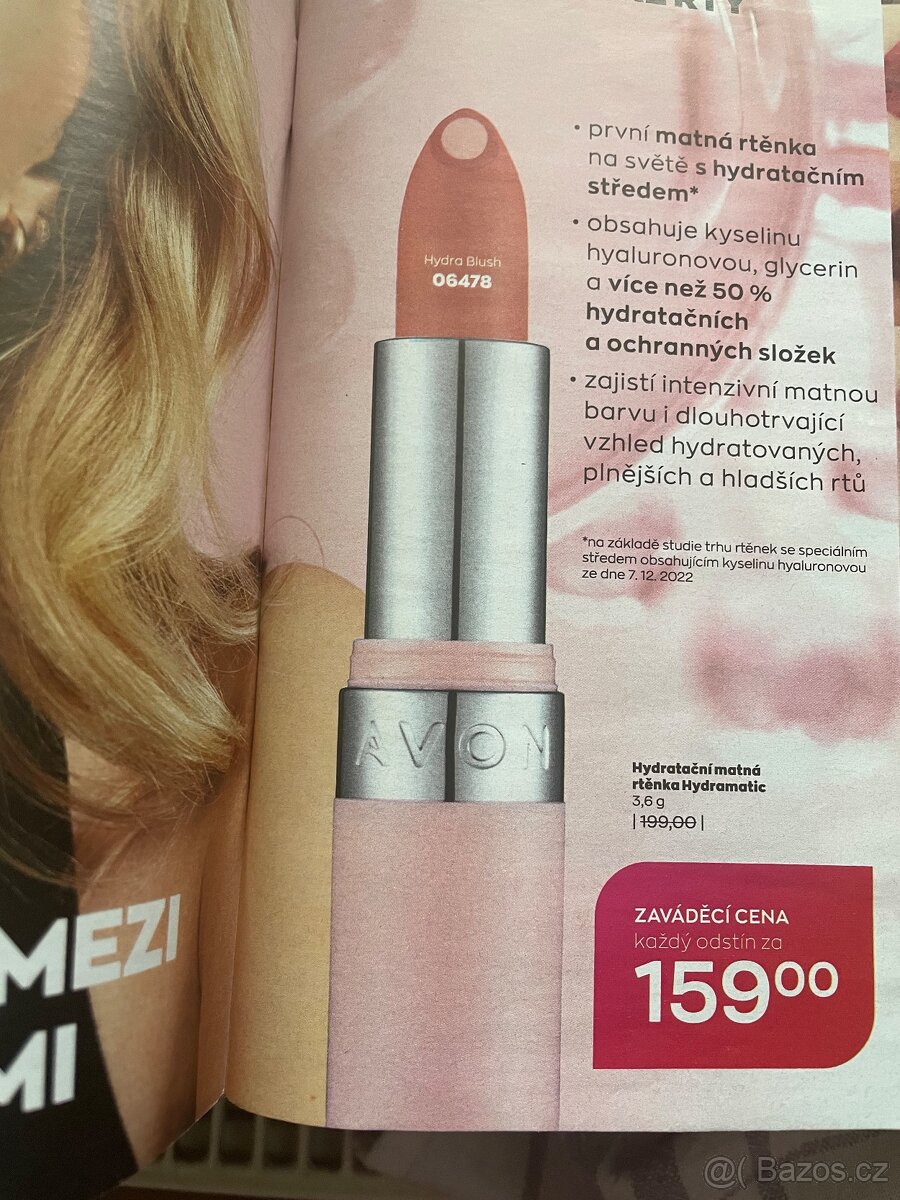 Avon Hydramatic nová matná hydratační rtenka