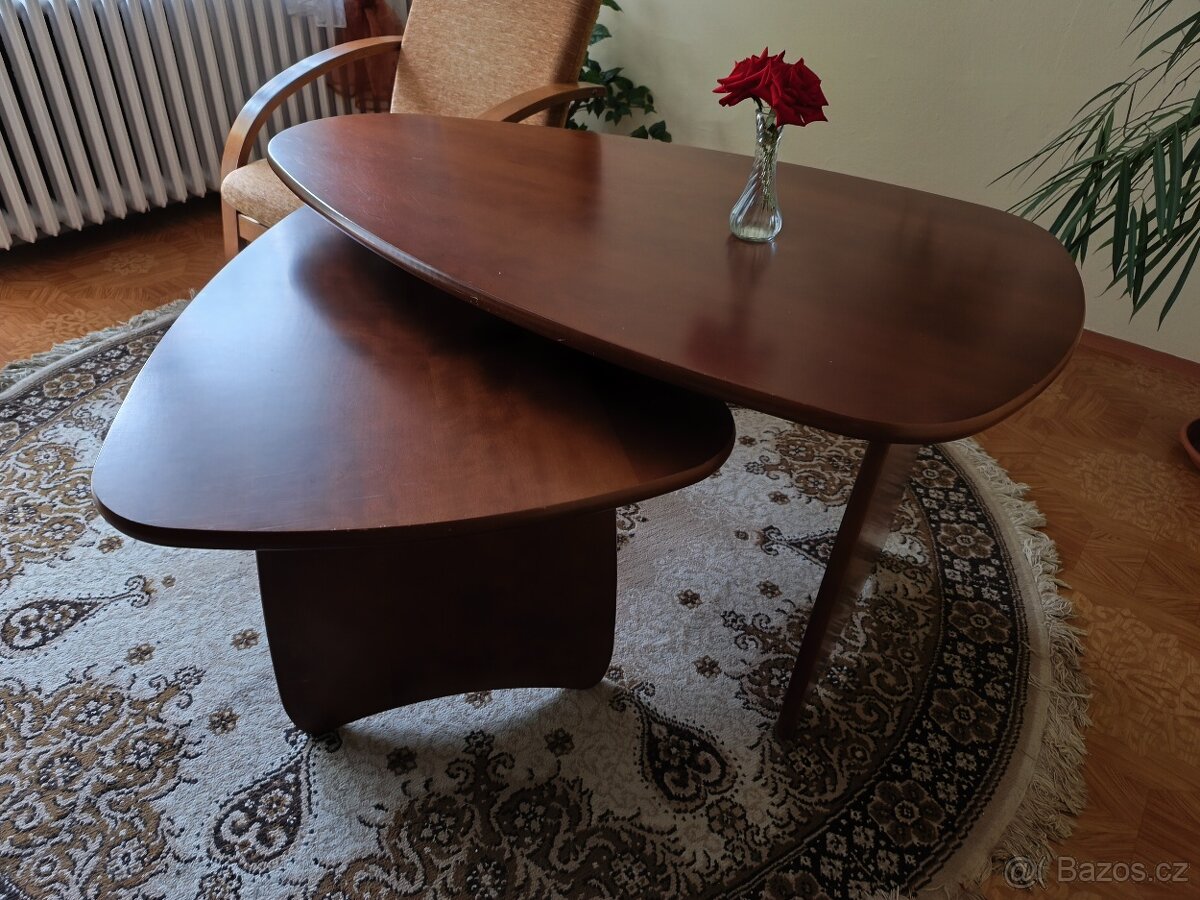 Konferenční stolek masiv - rozkládací