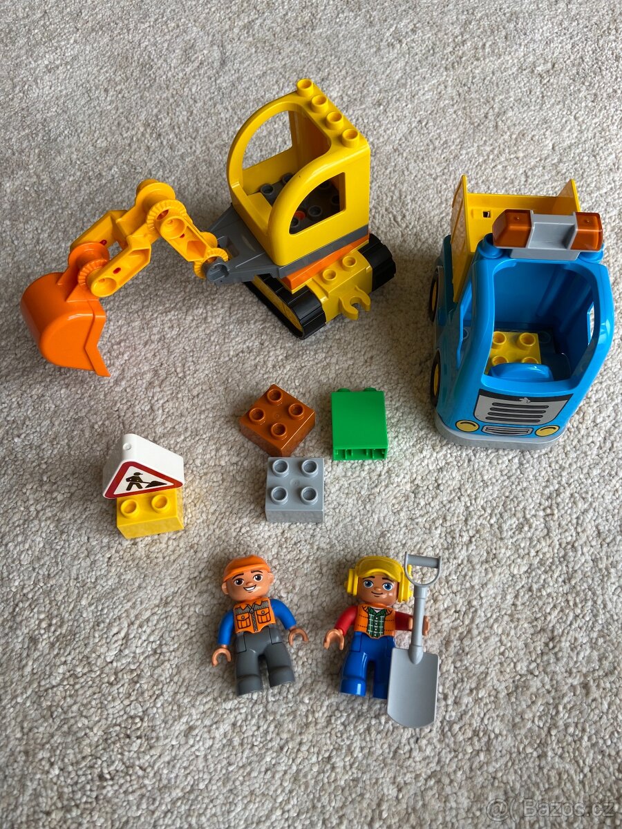 Lego Duplo sada Pásový bagr a náklaďák