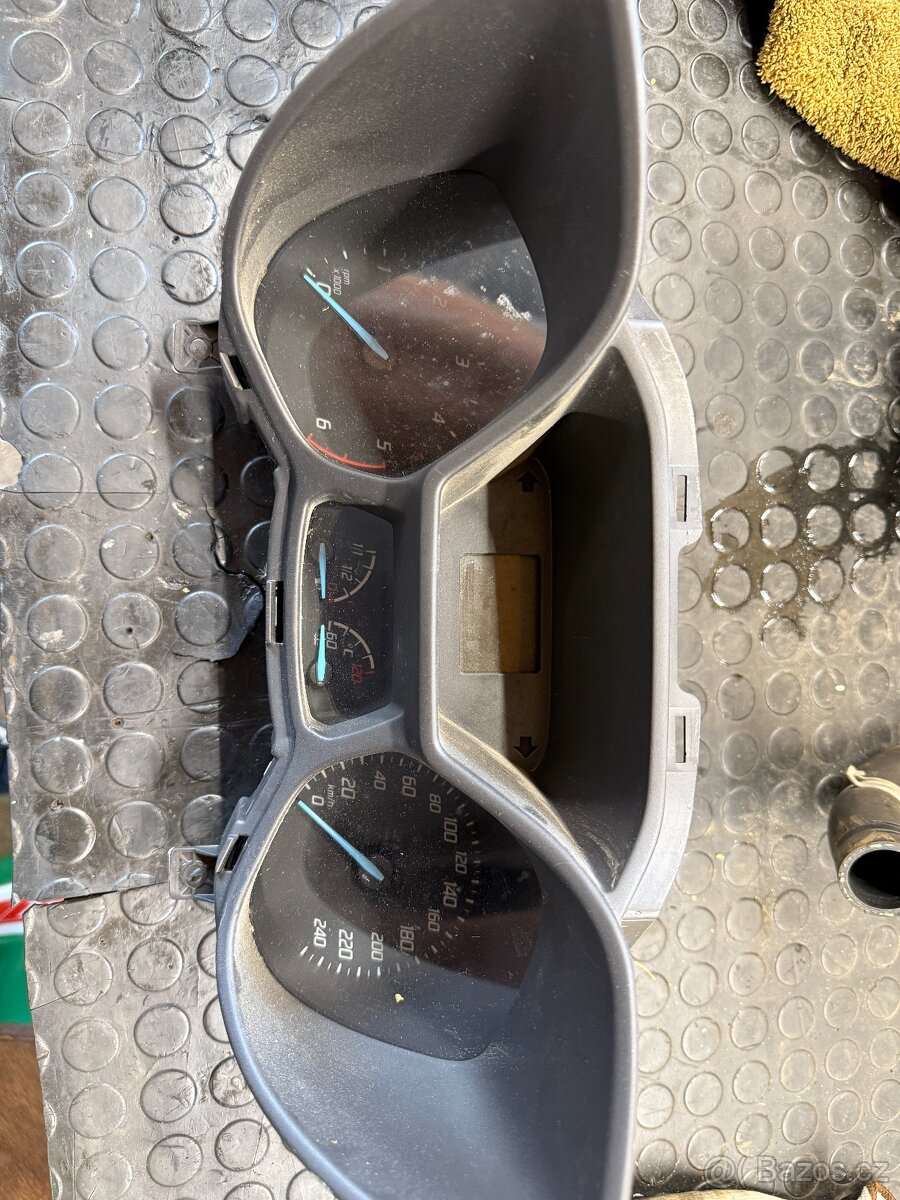 Tachometr Ford Transit Tourneo Connect 2015