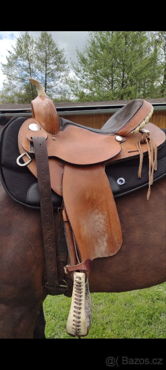 Westernové barelové sedlo